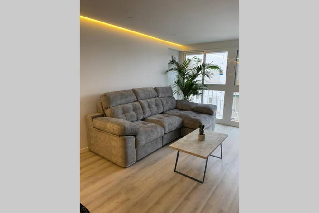 Precioso Apartamento A Estrenar En Centro De Nerja Zewnętrze zdjęcie