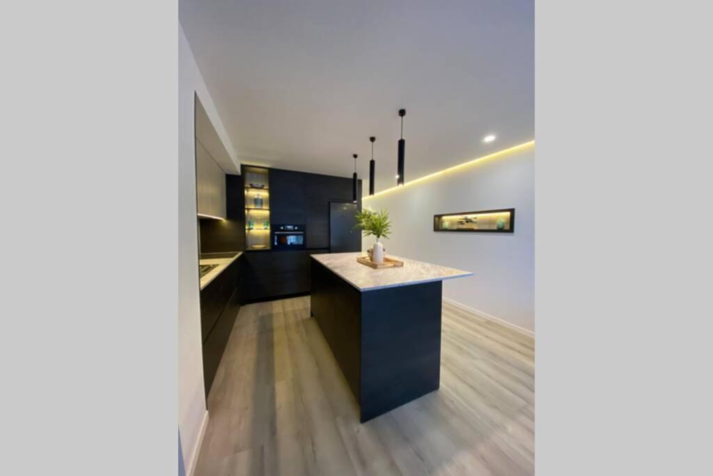 Precioso Apartamento A Estrenar En Centro De Nerja Zewnętrze zdjęcie